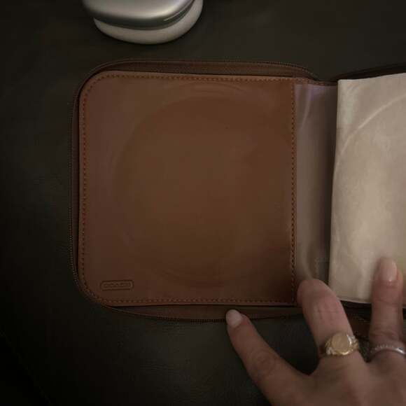 Coach - Picture 2 of 3